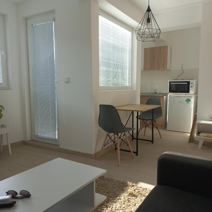 Studio Close To Town Centar 스코페 외부 사진